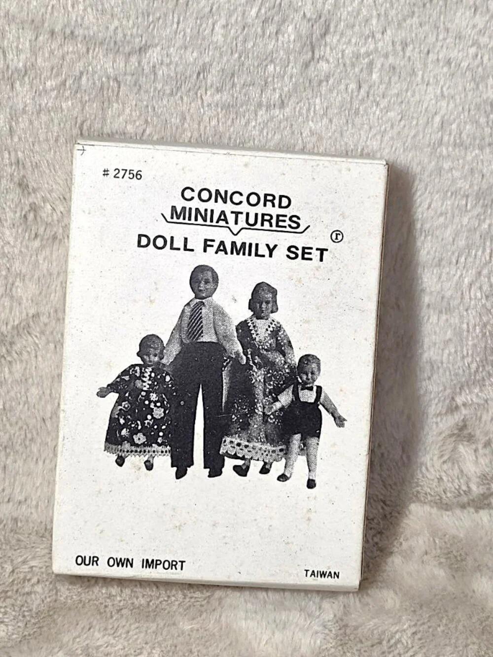 Vintage Concord Miniatures Doll Family Set of 4 Dolls 1970s NEW IN BOX #B6